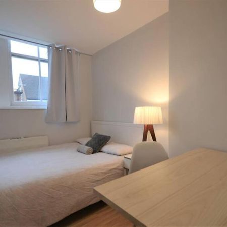 Stylish Budget 4 Bedroom Flat In Brick Lane ลอนดอน ภายนอก รูปภาพ